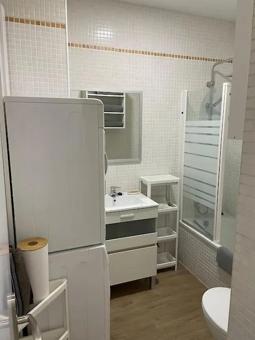 Precioso Estudio Recien Reformado Con Piscina. Apartamento Torremolinos 0*,  España