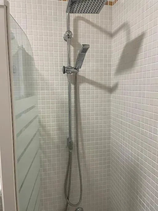 Precioso Estudio Recien Reformado Con Piscina. Apartamento Torremolinos